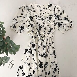 • floral midi dress •